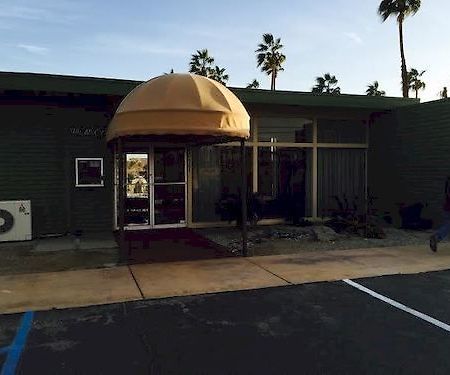 Palm Shadow Inn Motel Indio Exterior photo